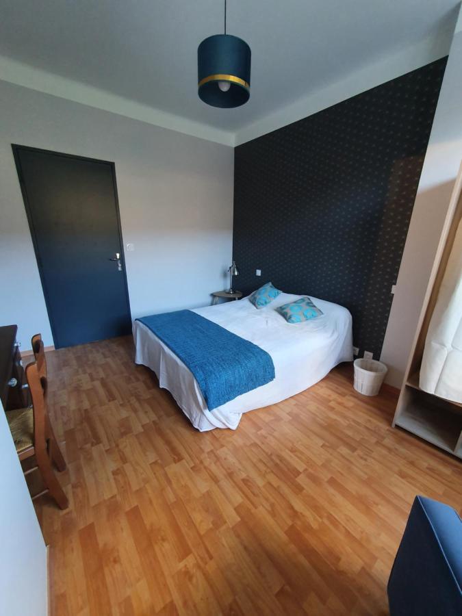 Chambre Privee Du Majestic Saint-Affrique Zewnętrze zdjęcie